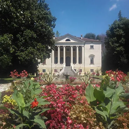 住宿加早餐酒店 Negri *