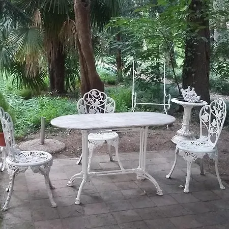 ベッド・アンド・ブレックファスト Negri *